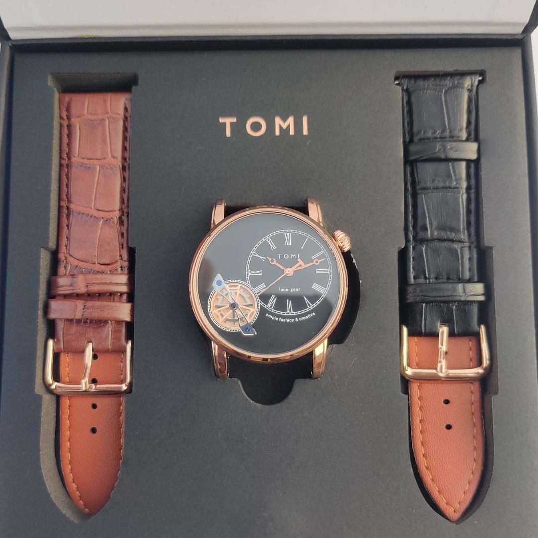 Men's Stainless Steel Watch Set - 3 Pcs with 1 Analogue Timepiece and 2 Watch Straps